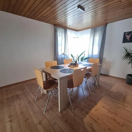 アパート Tannenblick ツェル・アム・ハルマースバッハ